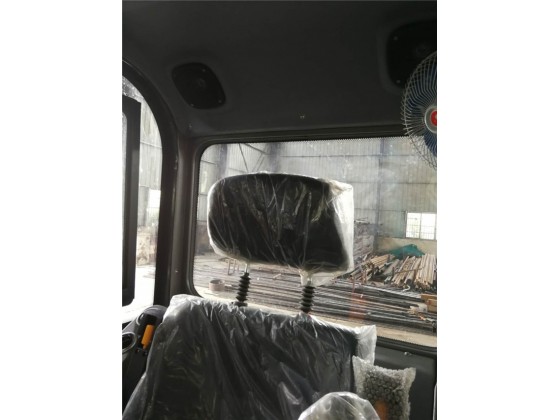 DL 40-9小型挖掘機(jī)