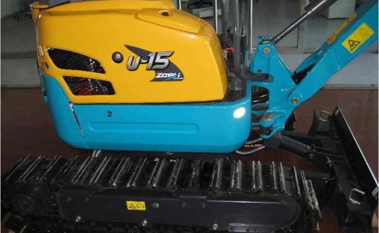 進(jìn)口微型挖掘機(jī)