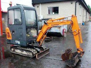 斗山微型挖掘機(jī)